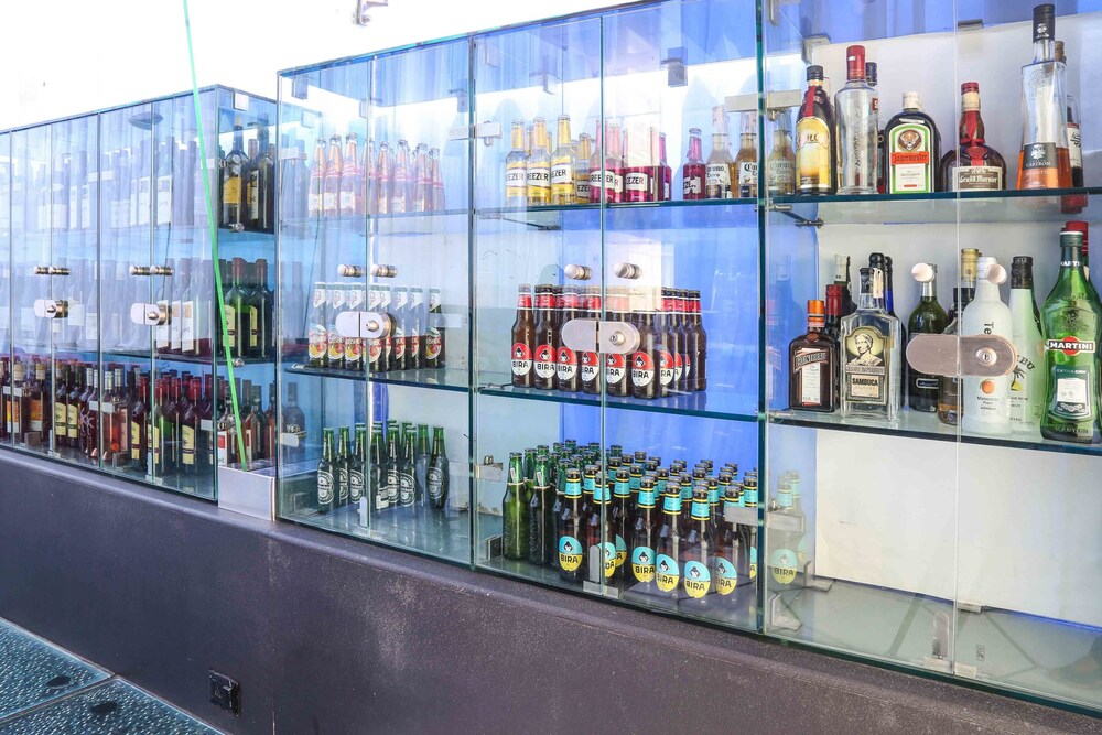 Hotel Bar