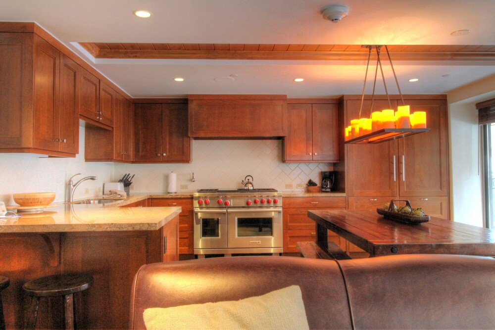 In-Room Kitchen