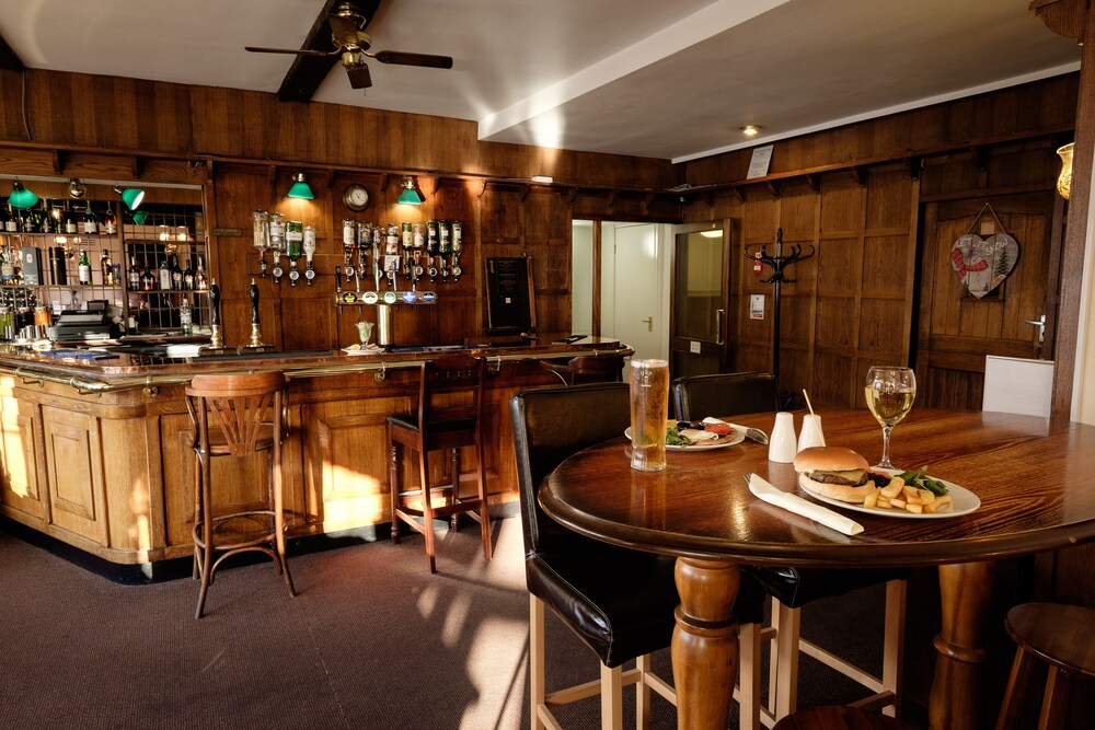 Hotel Lounge