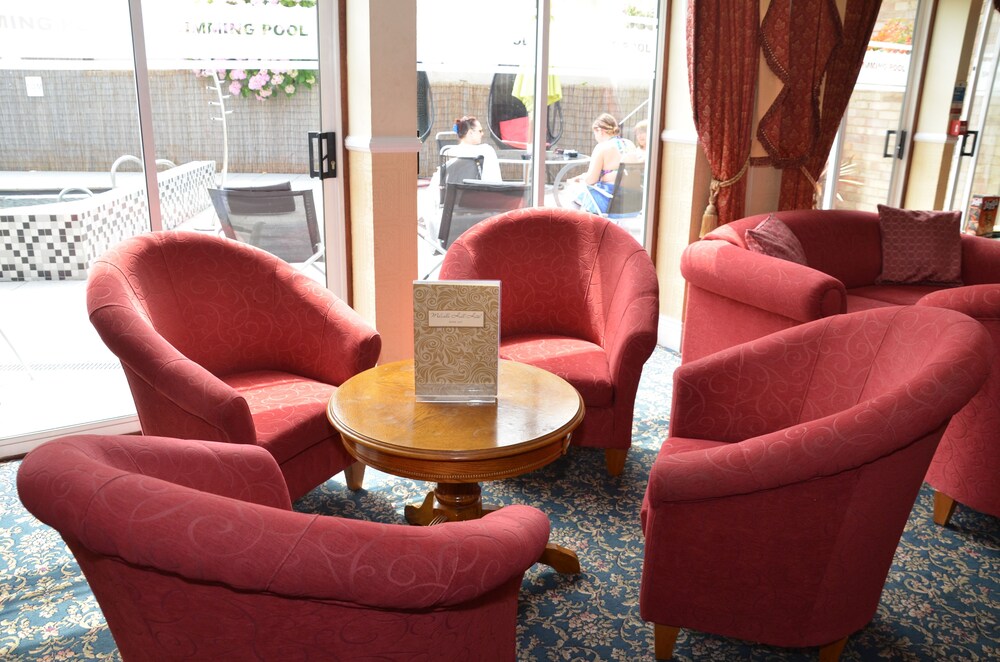 Hotel Bar