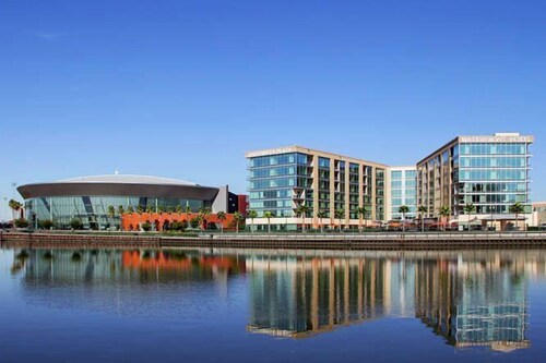 Lake, University Plaza Waterfront Hotel