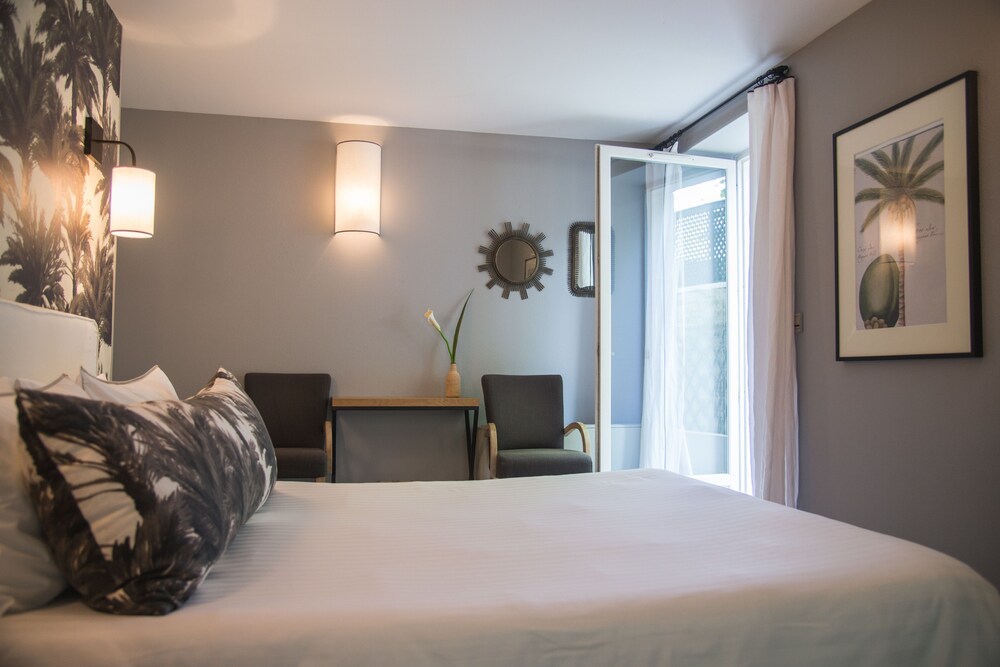 Guestroom