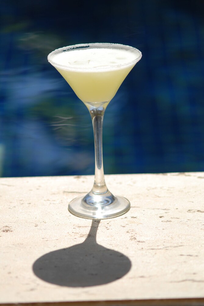 Poolside Bar