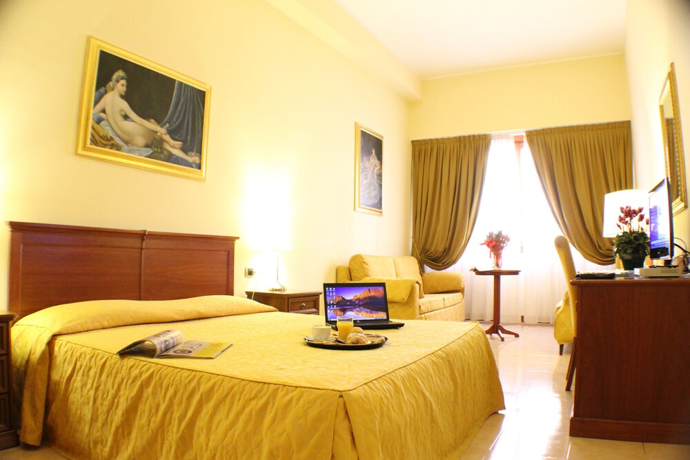 Guestroom