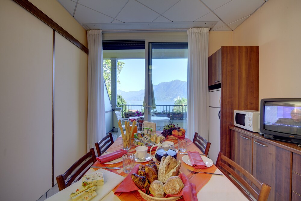 In-Room Kitchen