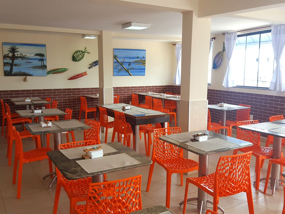 Food Court