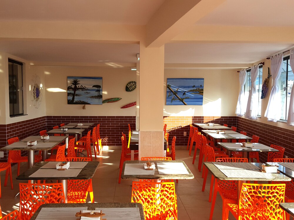 Food Court