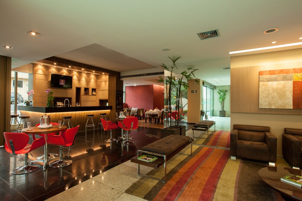Hotel Lounge