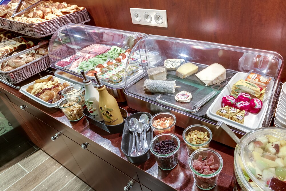 Salle de petit-déjeuner