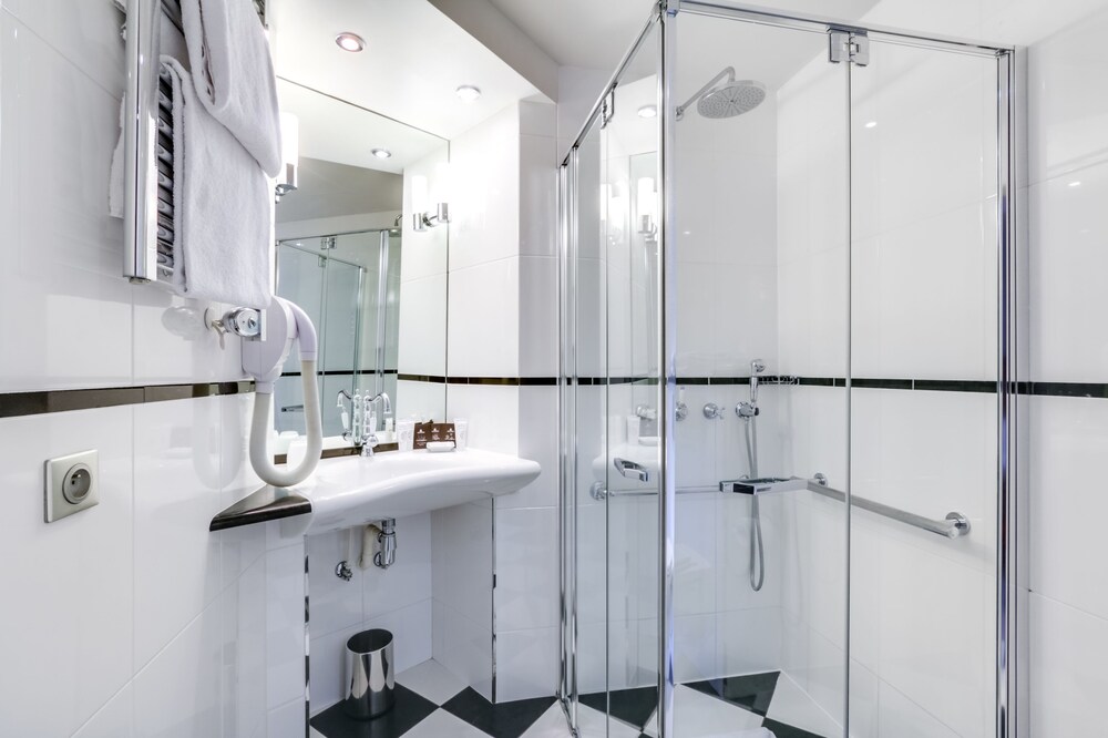 Douche de la salle de bain
