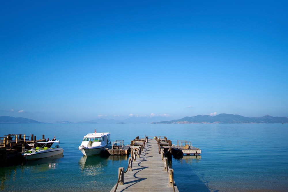 ท่าเรือ