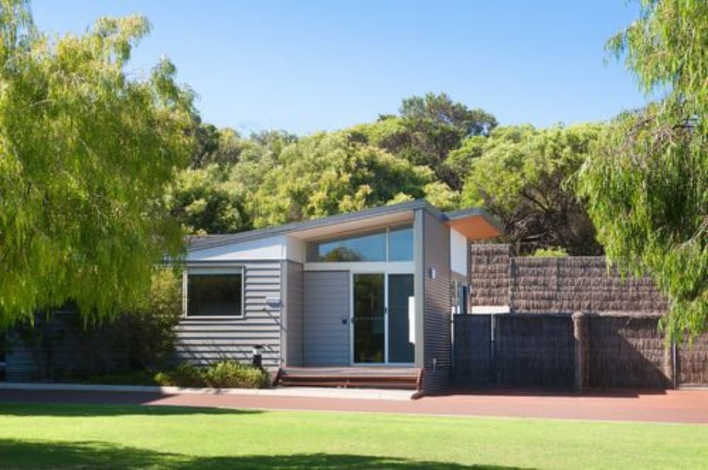 2 Bedroom Beach Shack - Terrace/Patio