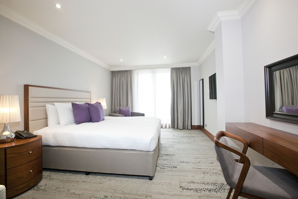 Superior Apartment, 3 Bedrooms - Guestroom