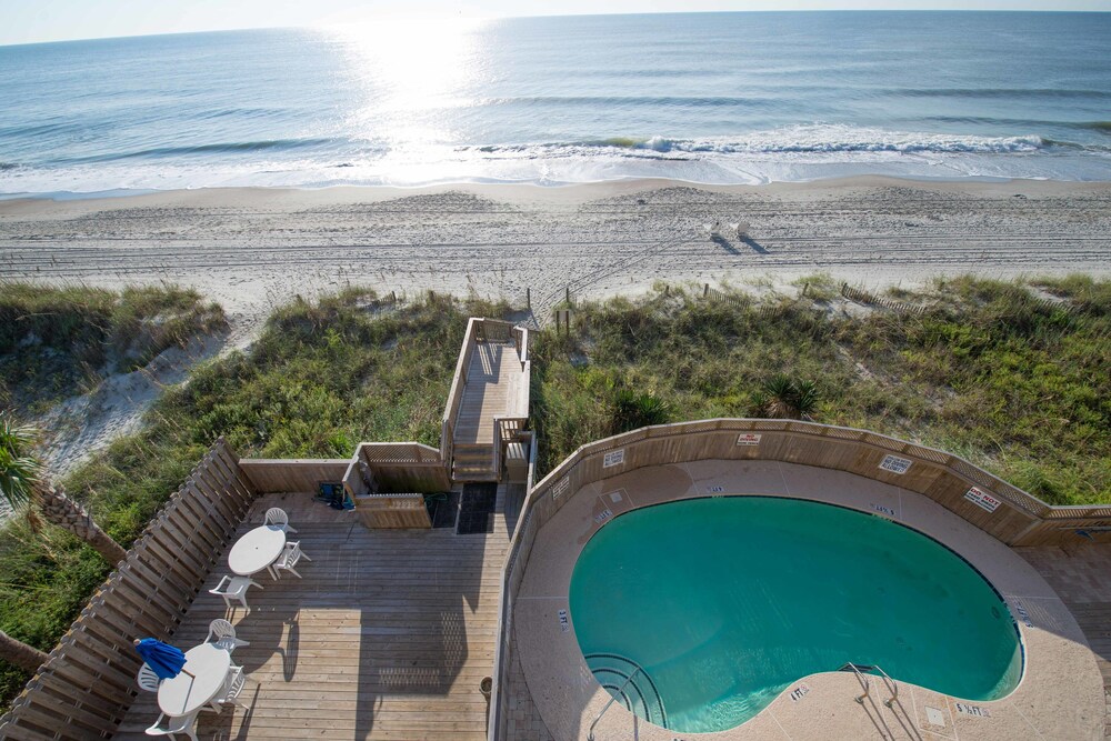 Beach/Ocean View