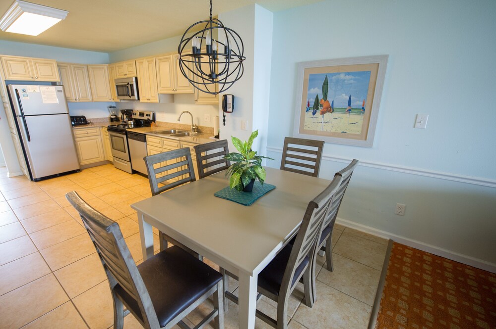 Two Bedroom - In-Room Dining