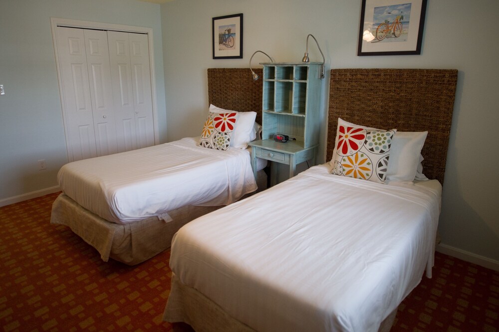 Two Bedroom - Guestroom