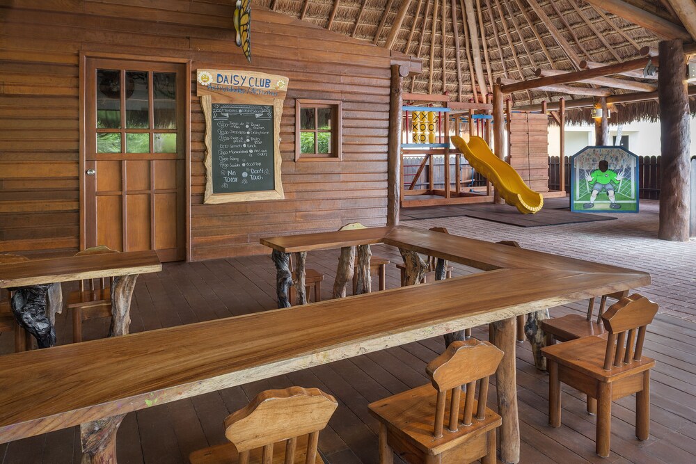Children’s Play Area - Indoor