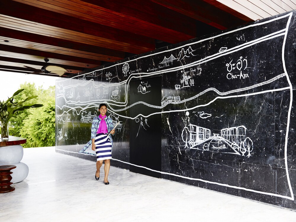 Concierge Desk