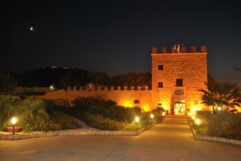 Hotel Front - Evening/Night