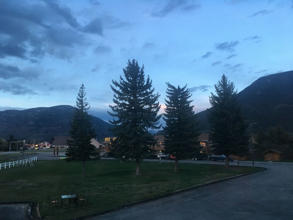 Guestroom View