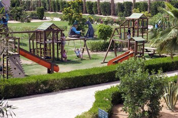 Childrens Play Area - Outdoor