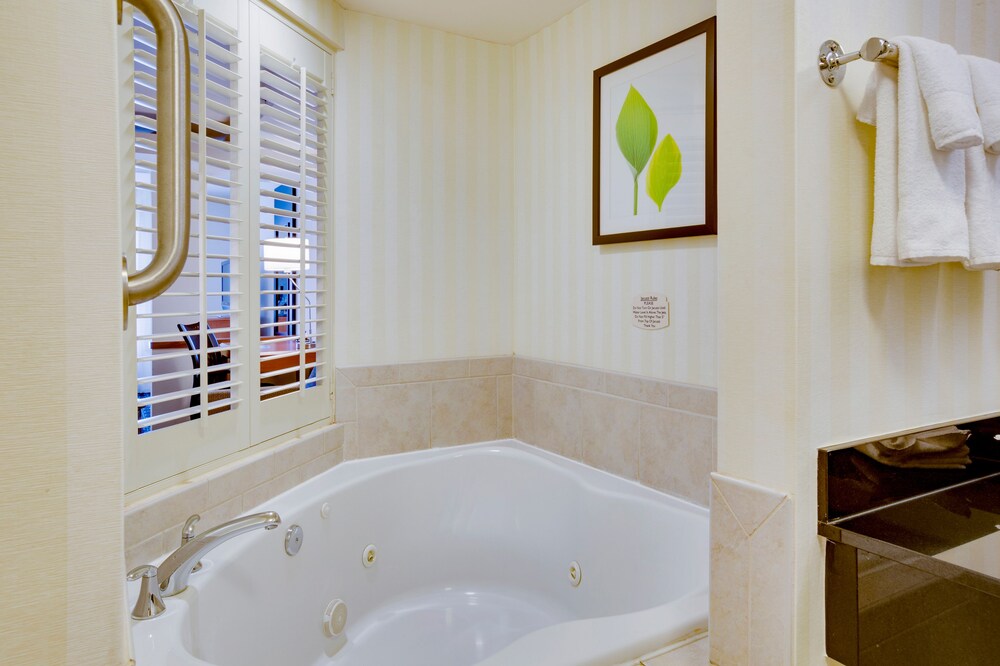 Jetted Tub