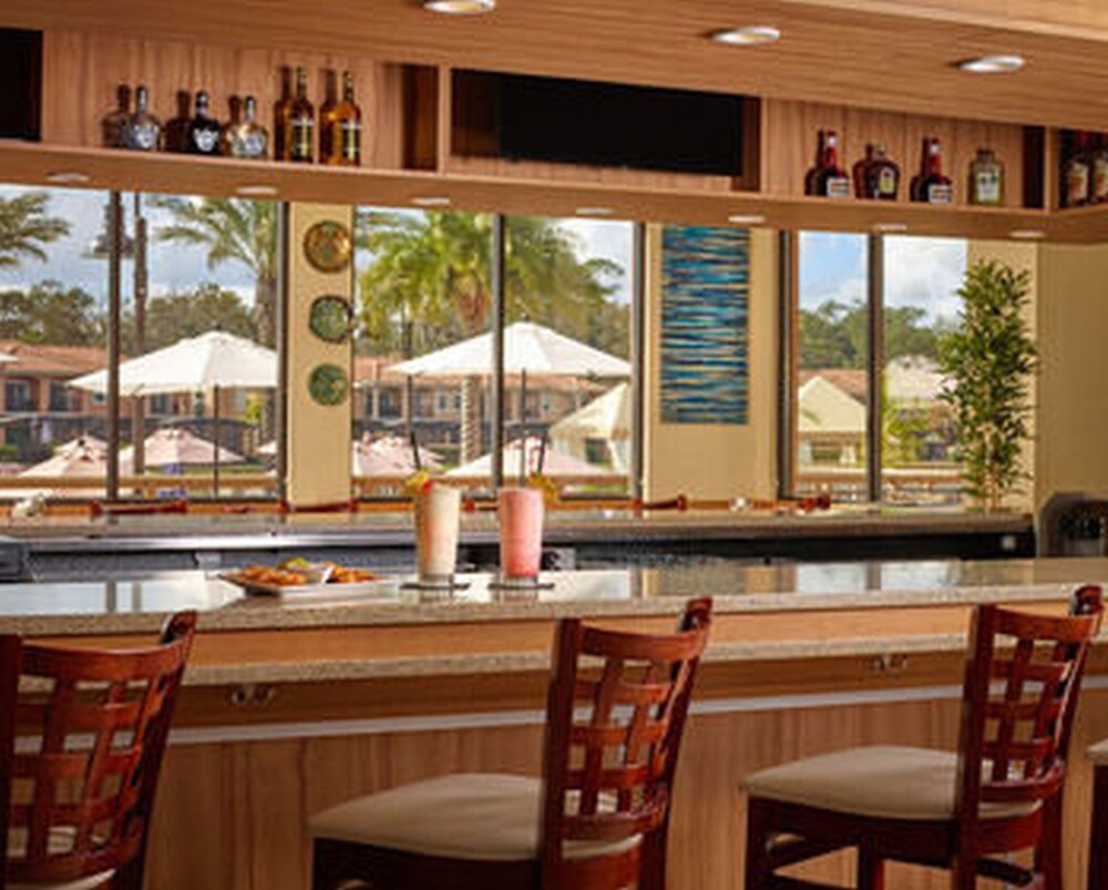 Hotel Bar
