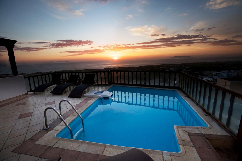 Rooftop Pool