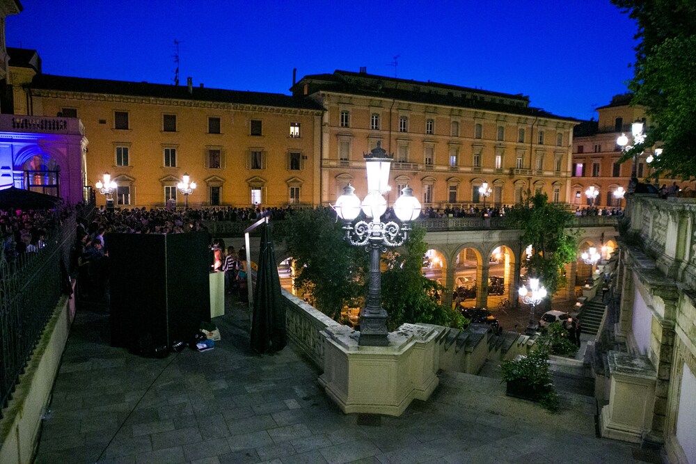 Outdoor Banquet Area