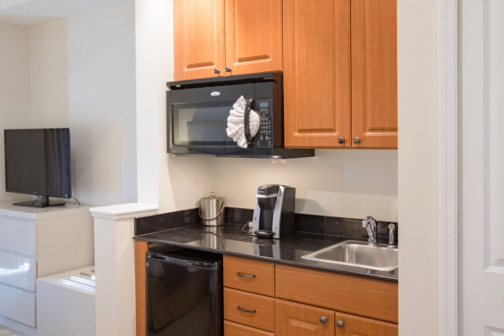 In-Room Kitchenette