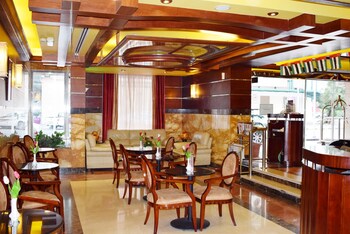 Coffee Shop