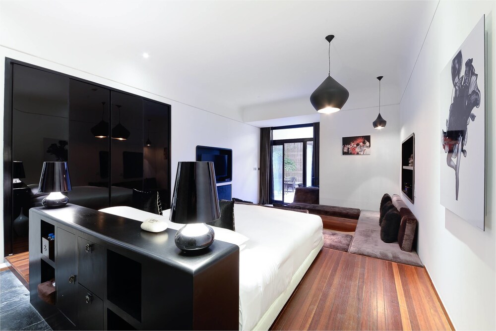 Guestroom