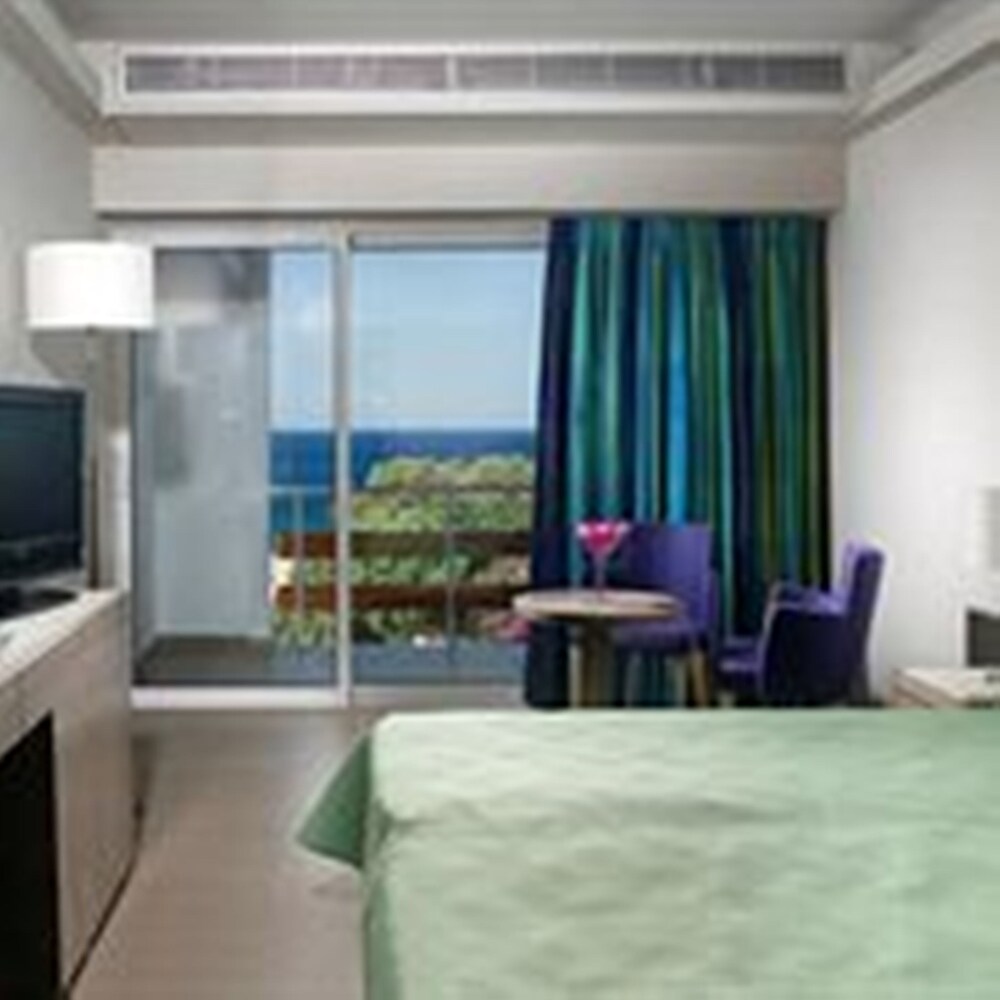 Guestroom View