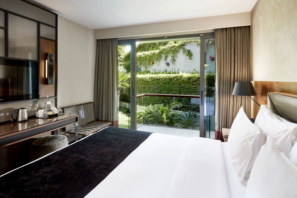 Guestroom View