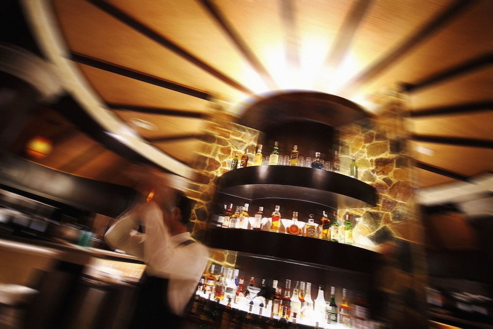Hotel Bar