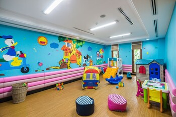 Childrens Play Area - Indoor