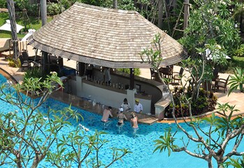 Poolside Bar