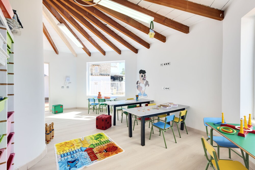 Childrens Area