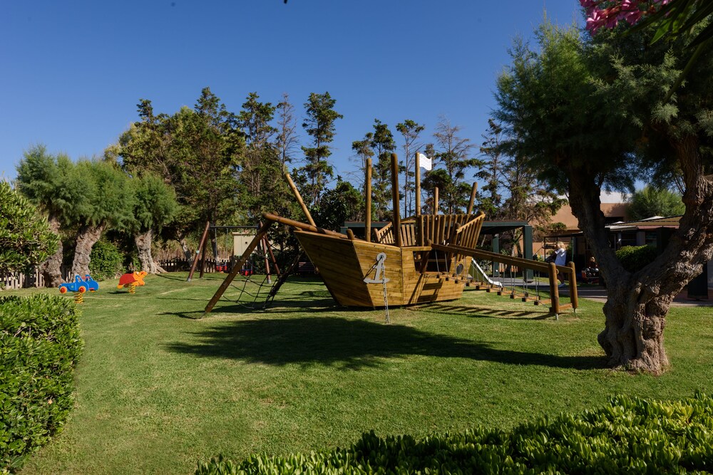 Area giochi per bambini (all'aperto)