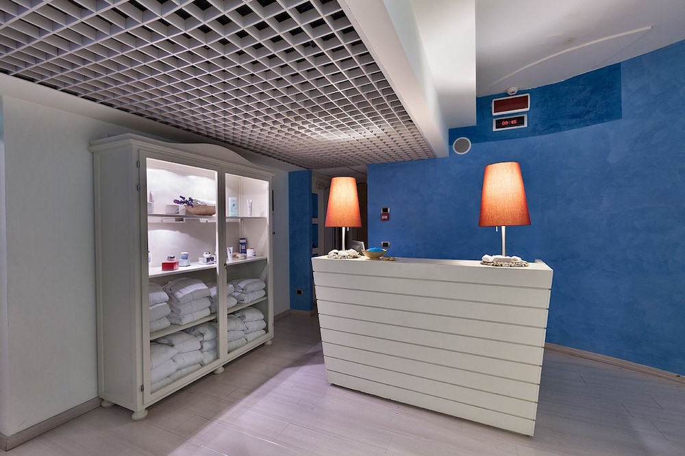 Spa Reception