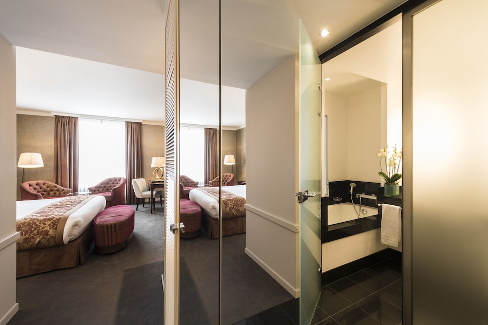 Guestroom