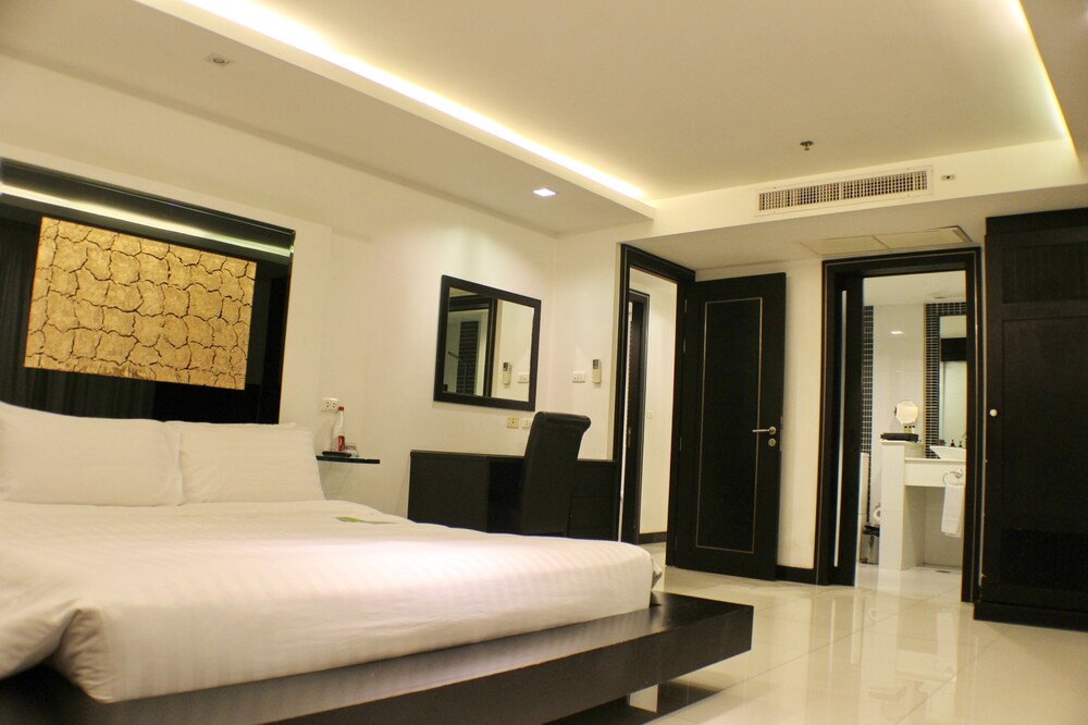 Suite, 2 Bedrooms - Guestroom