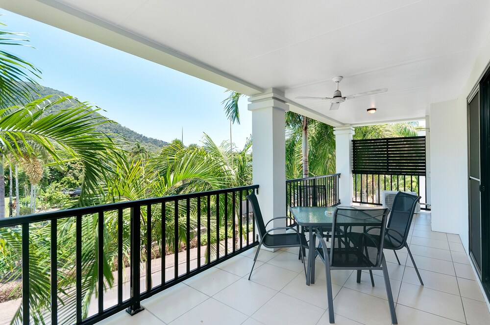 Standard Apartment, 2 Bedrooms - Balcony
