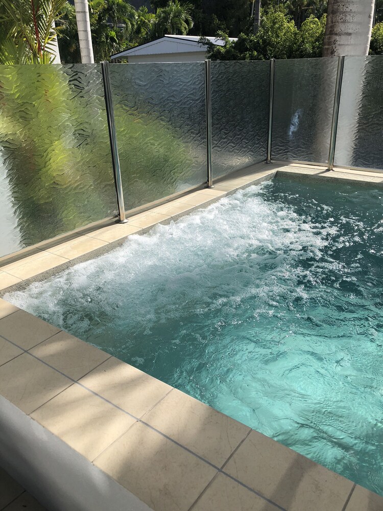 Indoor/Outdoor Pool
