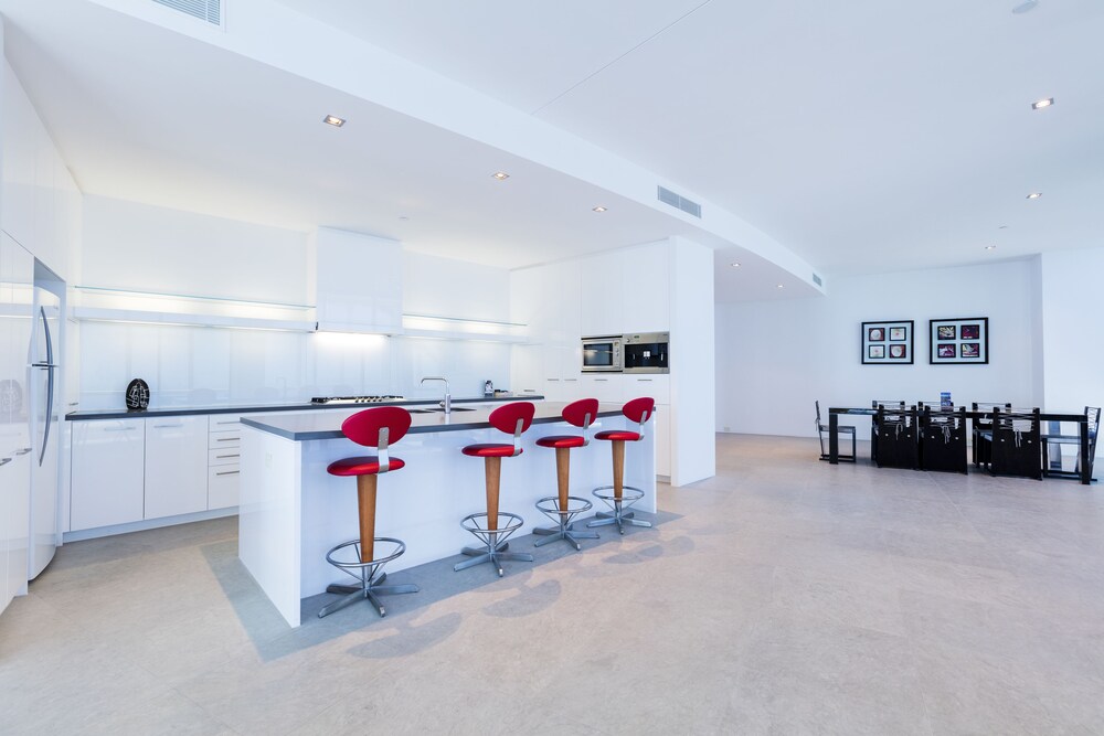 Luxury Penthouse, 4 Bedrooms, Private Pool, Ocean View - Guestroom