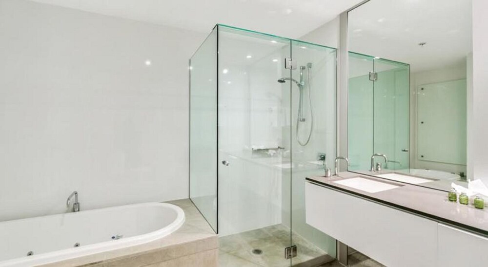 Superior Penthouse, 4 Bedrooms, Bathtub, Ocean View - Bathroom