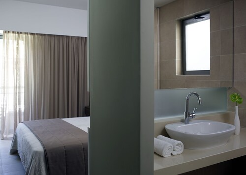 Hotel Angela Downtown Rooms