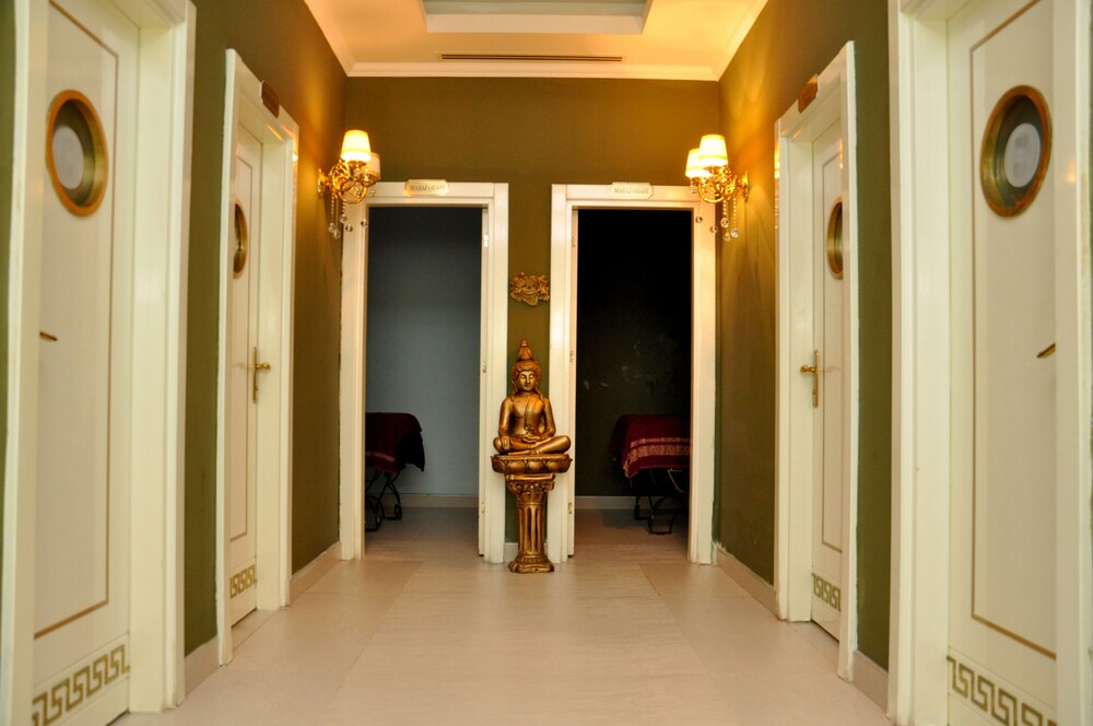 Spa Reception
