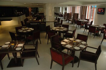 Food Court