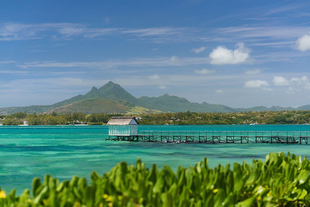Dock